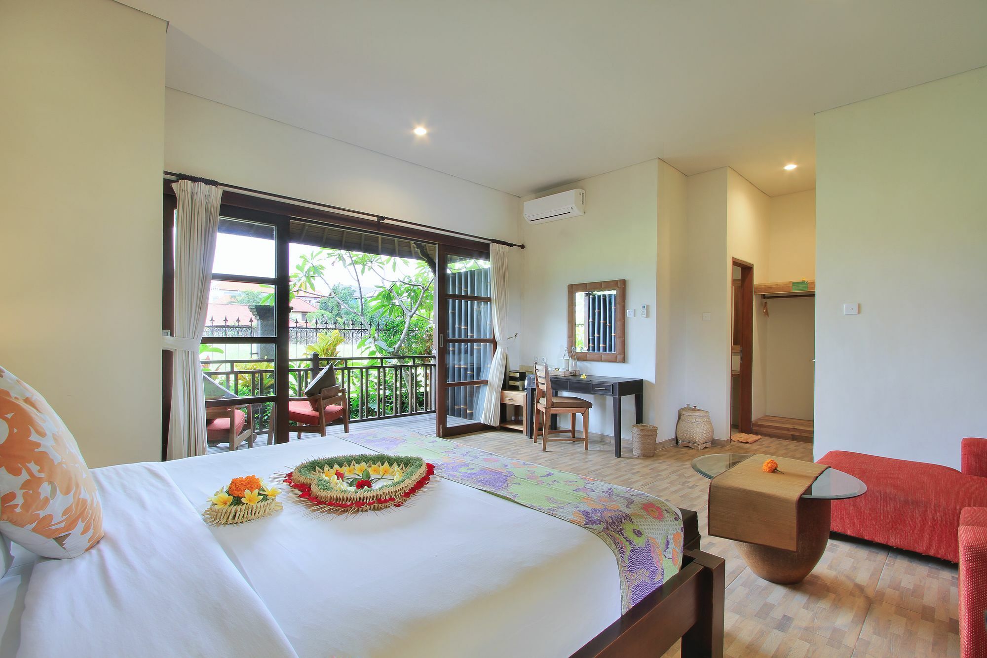 Sarin Ubud Suites By Pramana Villas מראה חיצוני תמונה